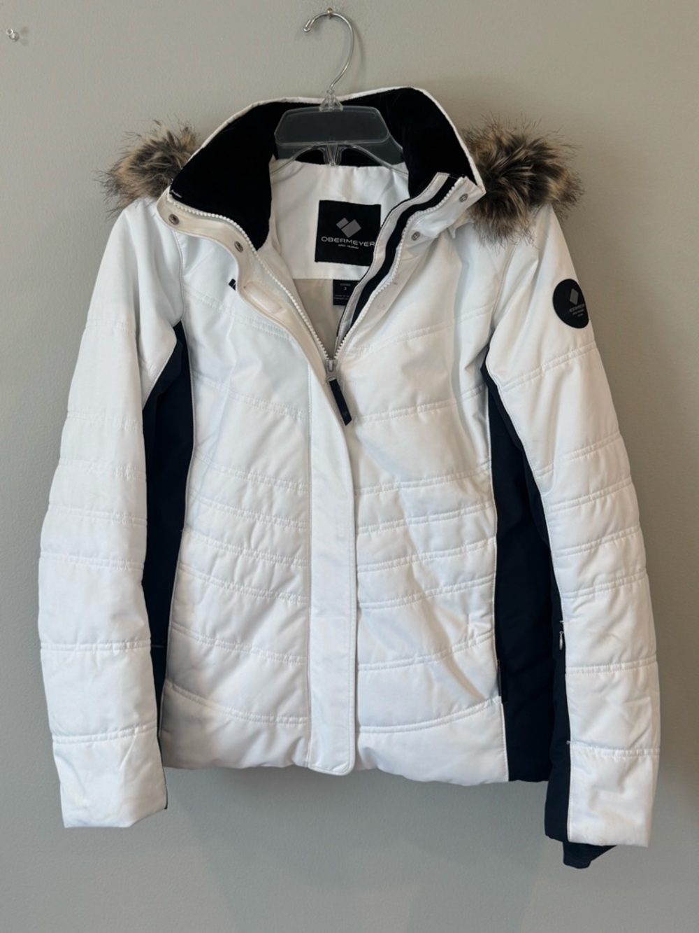 Obermeyer Womens Insulated Ski Snow Winter Jacket Hooded White  Size 2